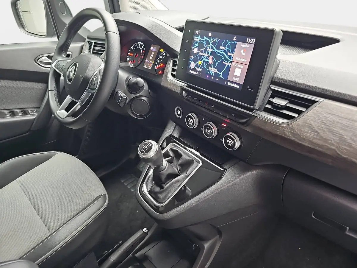 RENAULT KANGOO 1.3 TCE 130 INTENS NAVI LED LM