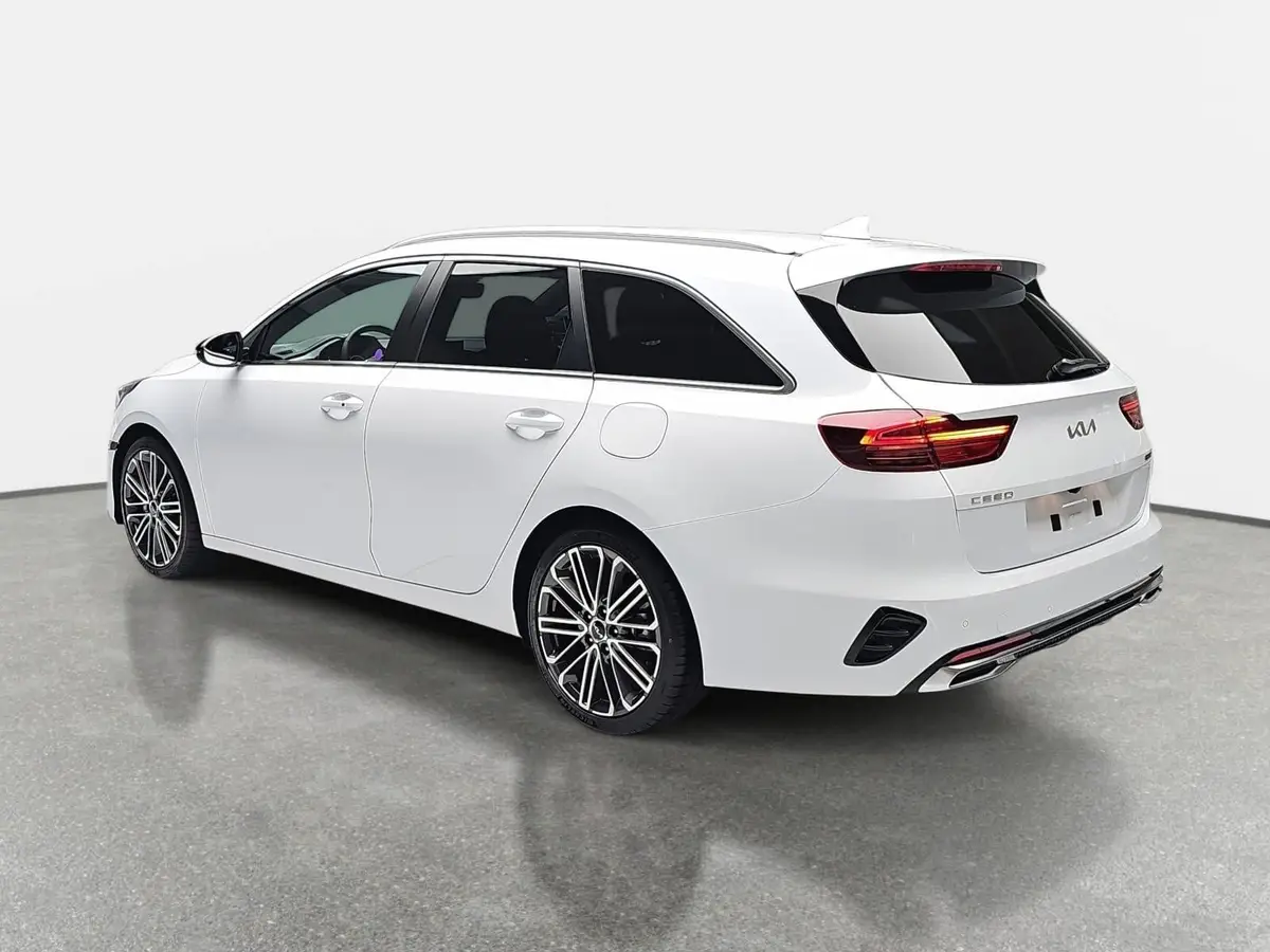 KIA CEED SW 1.5 T-GDI DCT7 GT-LINE TECHNOLOGIE LEDER PERFORMANCE