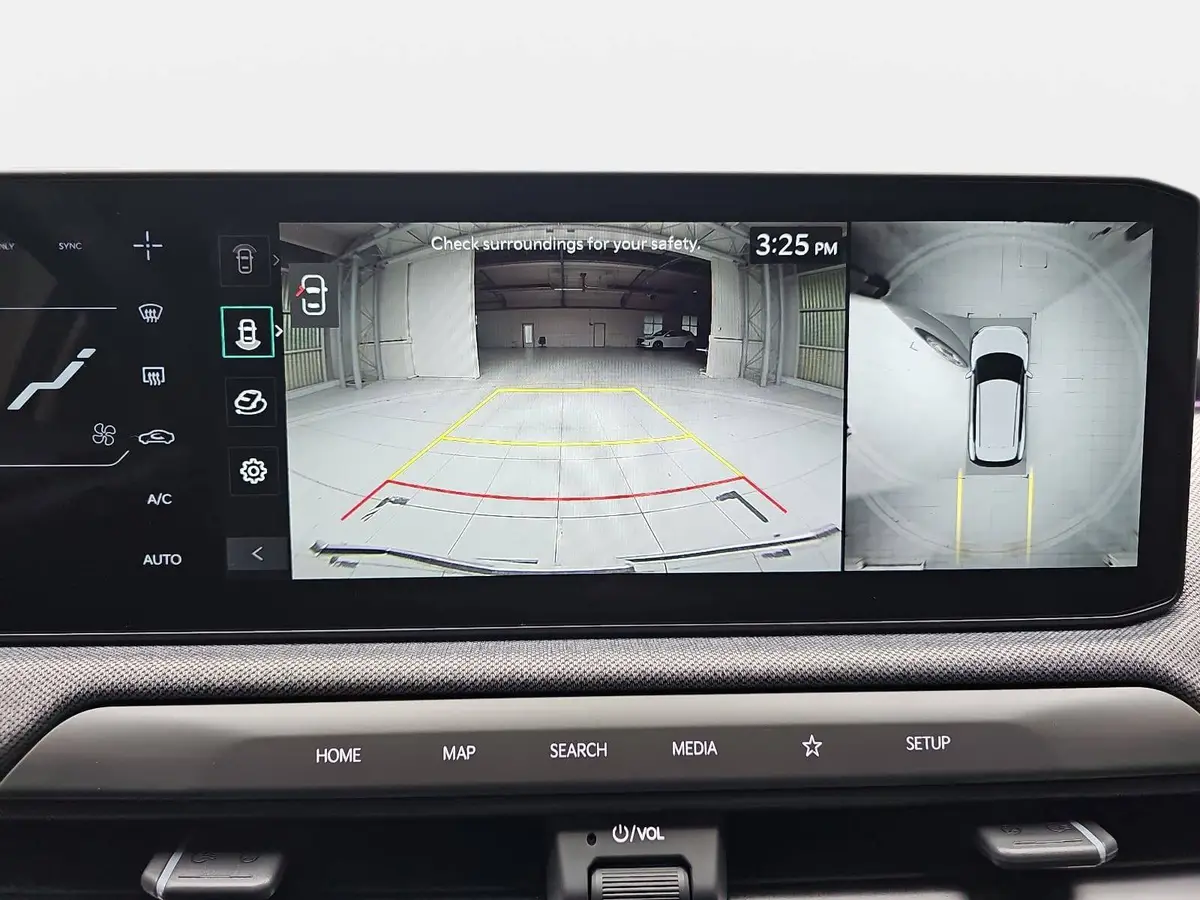 KIA EV3 81.4 KWH EARTH MJ26 WINTER BUSIN. UPGRADE DRIVEWISE-PARK DESIGN SOUND