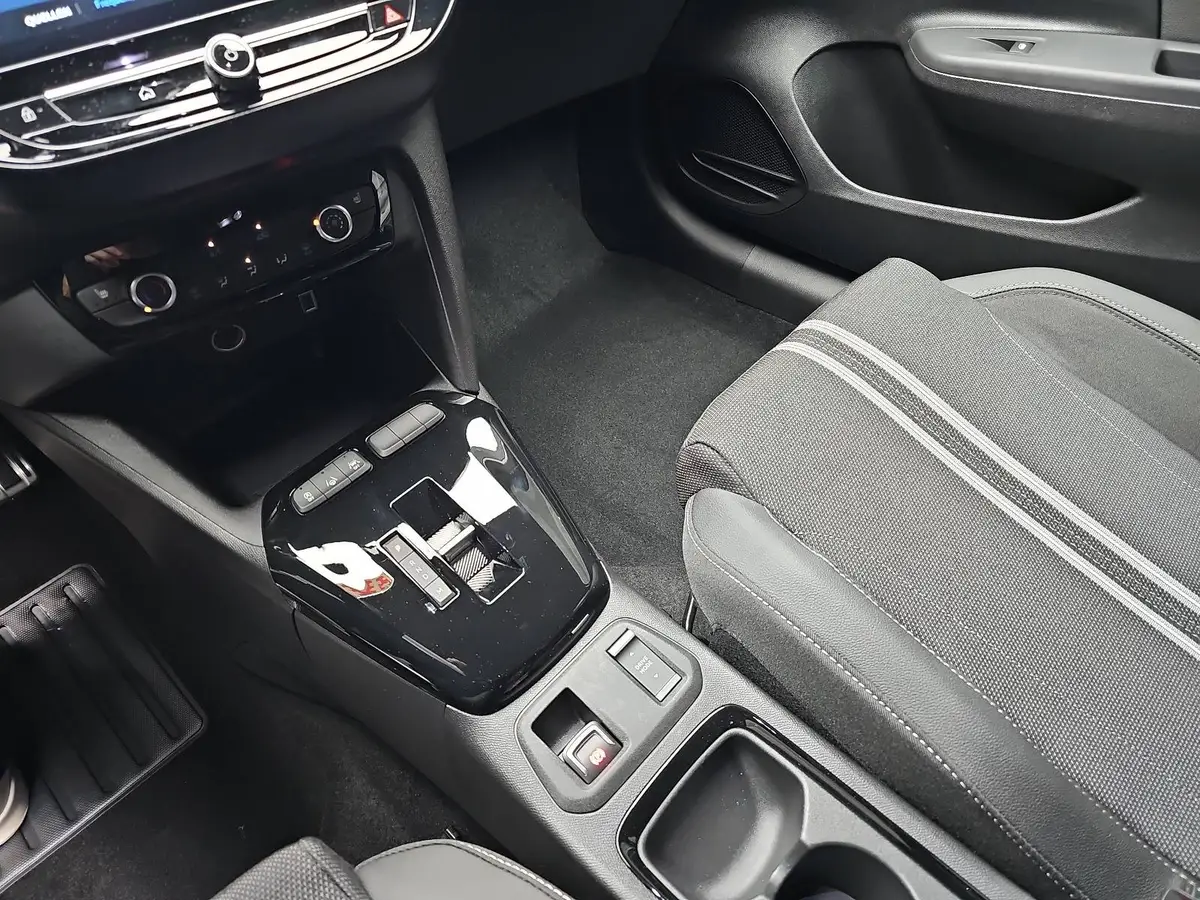 OPEL CORSA 1.2 TURBO AUTO. GS LED KLIMA SICHT WINTER DAB KAME