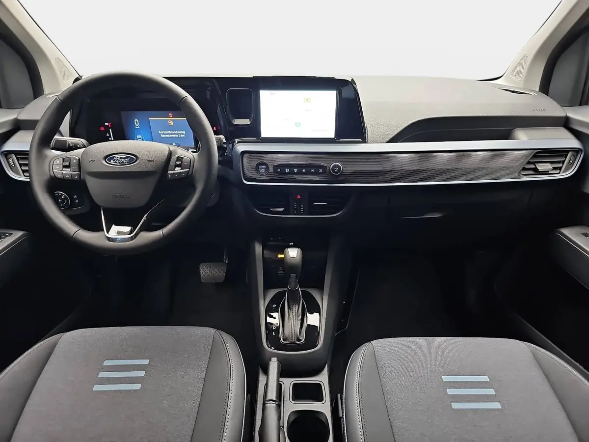 FORD TOURNEO COURIER 1.0 EB AUT. ACTIVE NAVI+ACC+WINTER+SPUR+KAMERA+LM