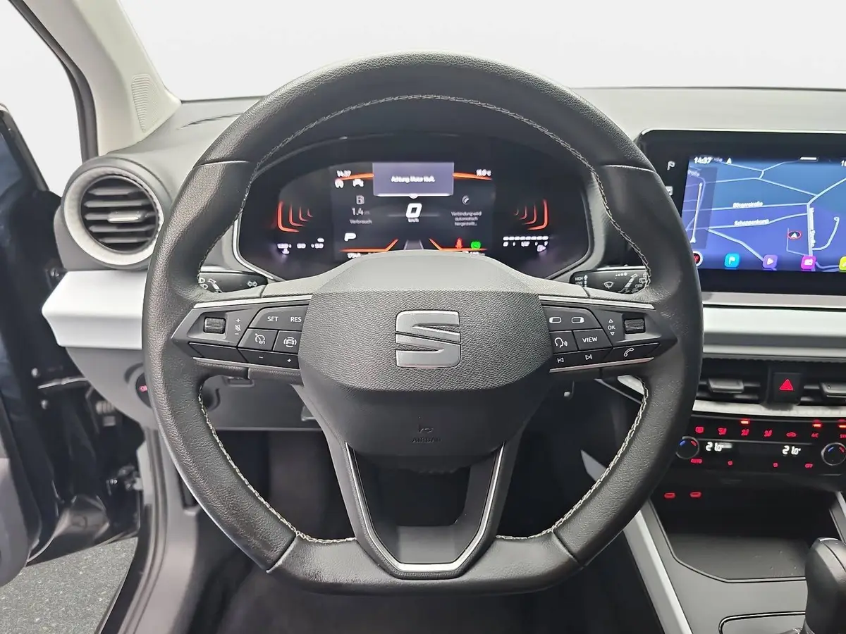 SEAT ARONA 1.0 TSI DSG STYLE NAVI LED PDC LM