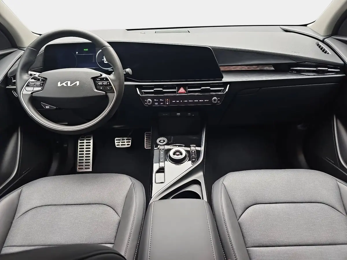 KIA NIRO 1.6 GDI PLUG-IN-HYBRID DCT SPIRIT LM18" TECHNOLOGIE NAVI LED WINTER KAMERA LM18