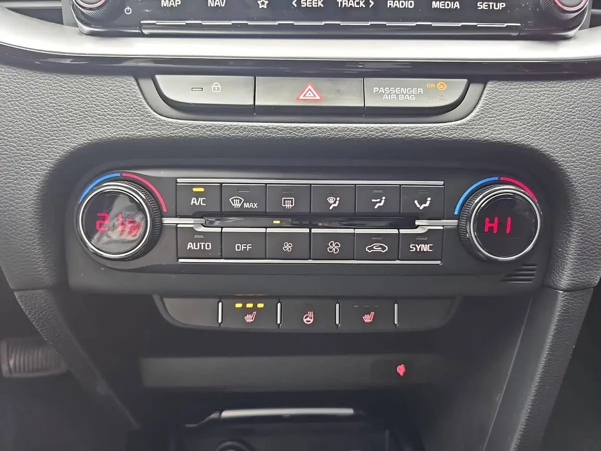 KIA XCEED 1.5 T-GDI DCT SPIRIT XCLUSIVE LED GRA WINTER AHK