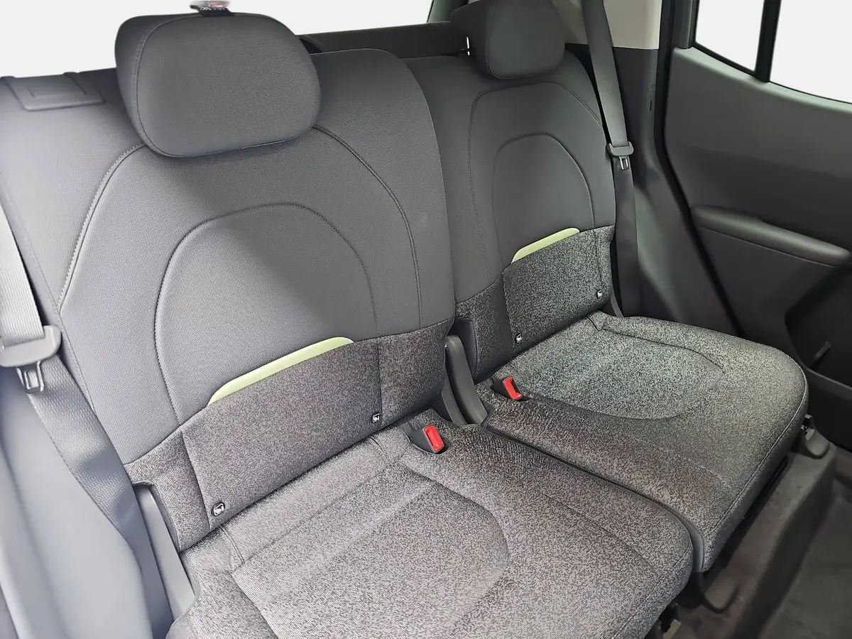 KIA EV2 61.0 KWH EARTH MJ27 4SITZE WINTER-CONNECT TECHN DRIVEWISE-PARK DESIGN