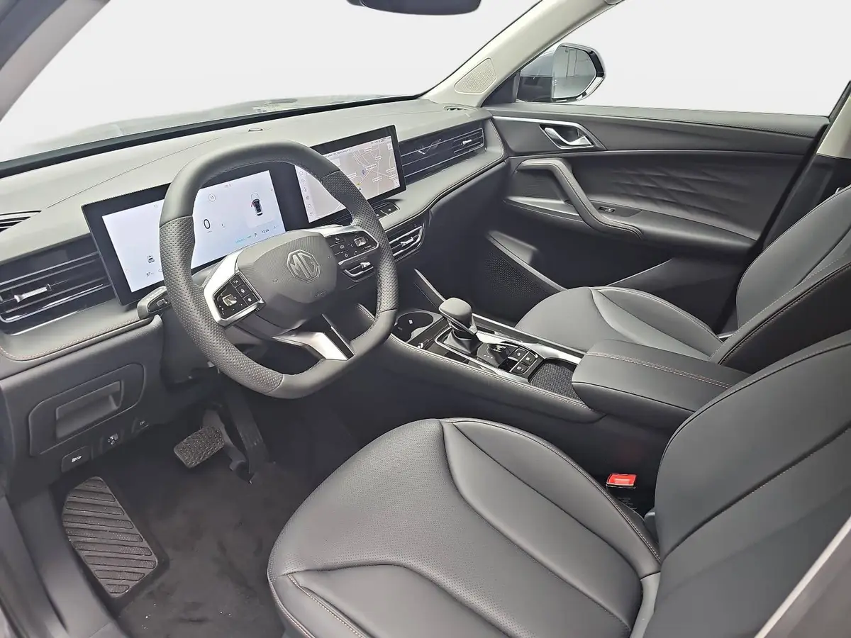 MG HS 1.5 PLUG-IN-HYBRID MY25.5 LUXURY LEDER 360-GRAD-KAMERA 19-ZOLL-LM