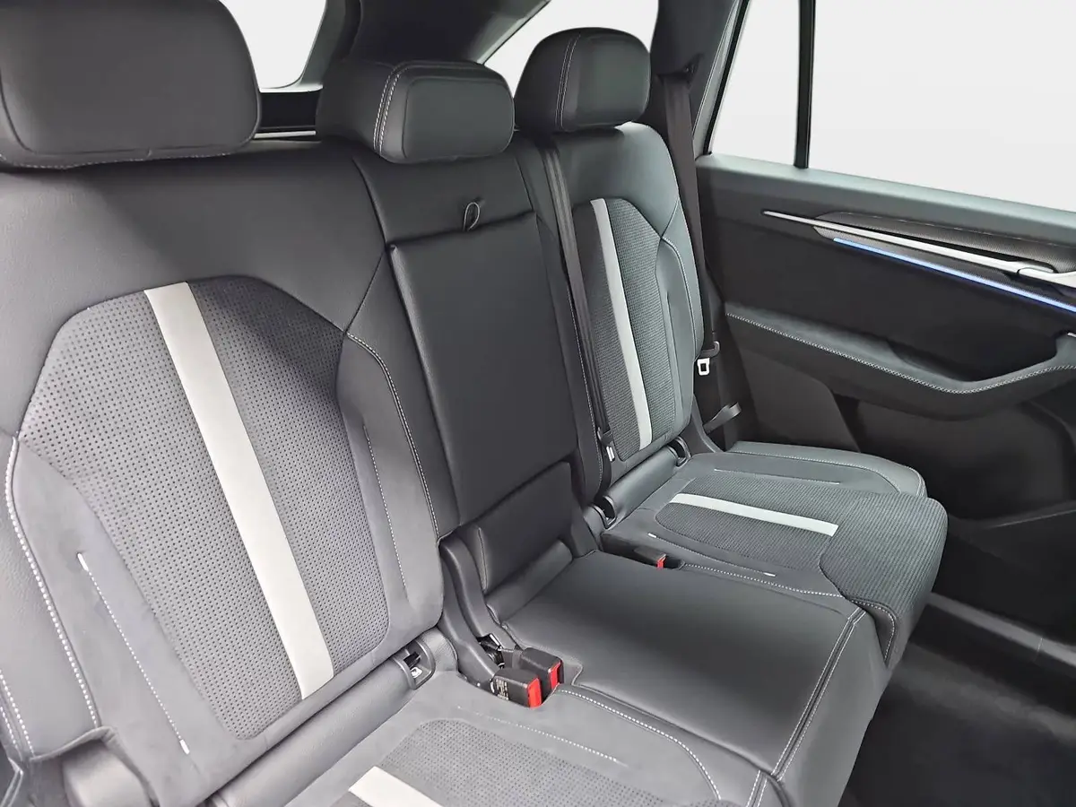 SKODA KODIAQ 1.5 TSI DSG SPORTLINE NAVI LED ACC WINTER KAMERA A