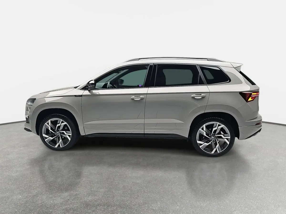SKODA KAROQ 2.0 TDI DSG SPORTLINE 4X4 NAVI LED