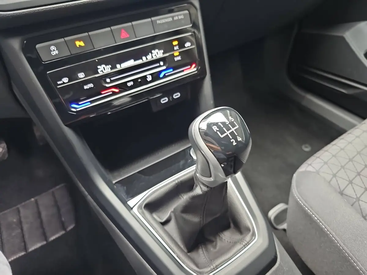VW T-CROSS 1.0 TSI LIFE NAVI APP-CONNECT LM