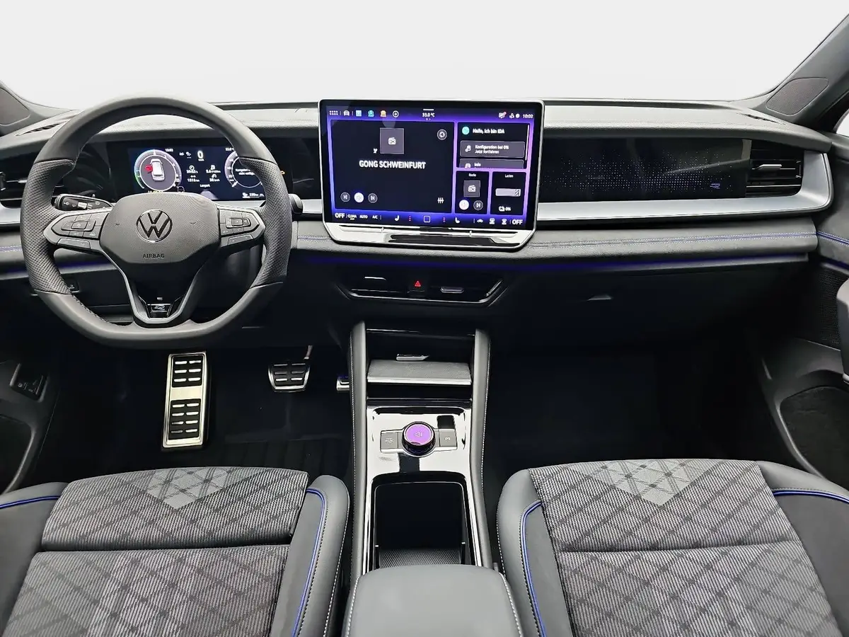 VW TAYRON 1.5 TSI DSG EHYBRID R-LINE LED-MATRIX