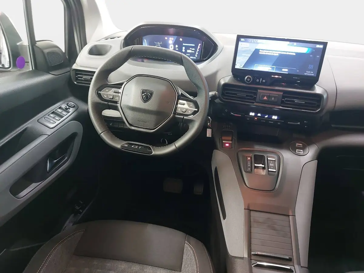 PEUGEOT RIFTER BLUEHDI 130 CV EAT8 GT L2 7-S NAVI LED AHK LM