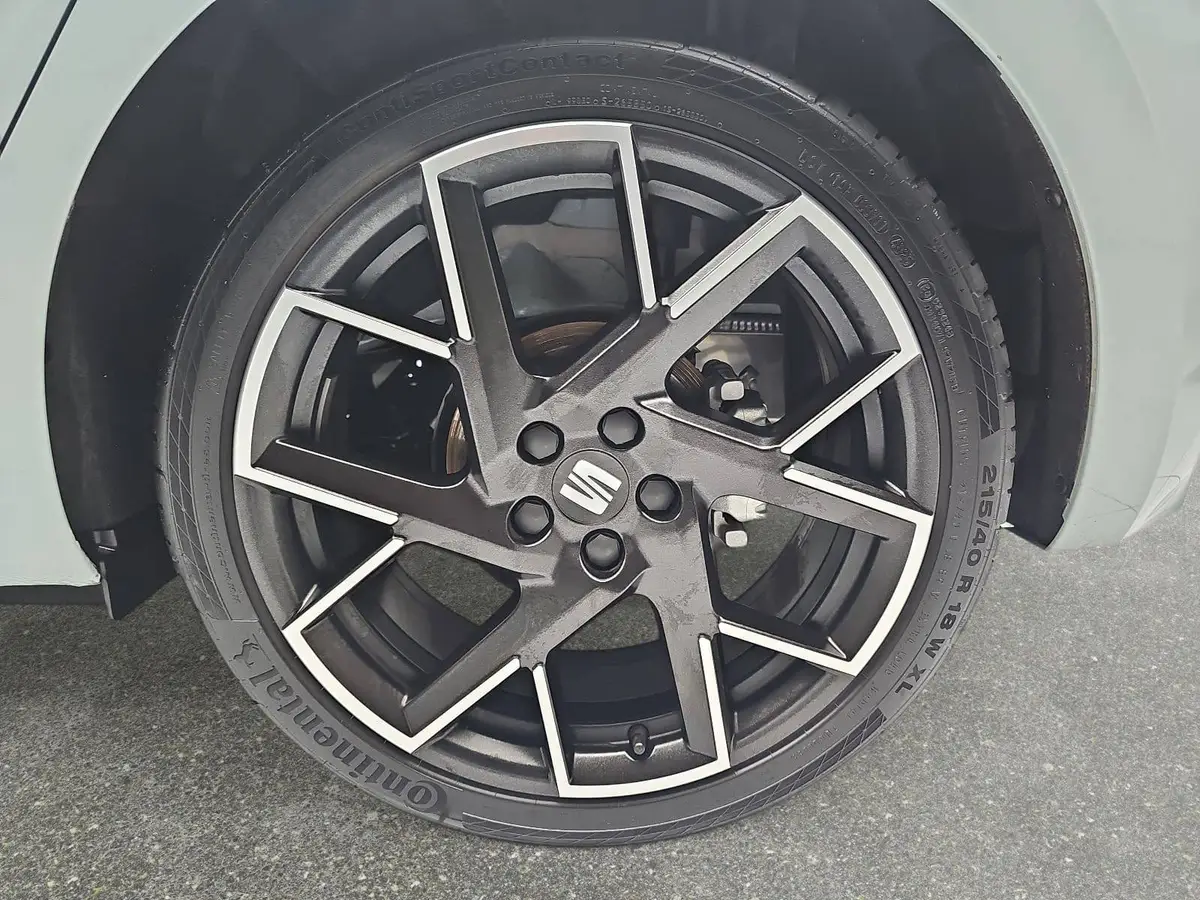 SEAT IBIZA 1.5 TSI DSG FR BLACK EDITION NAVI LED