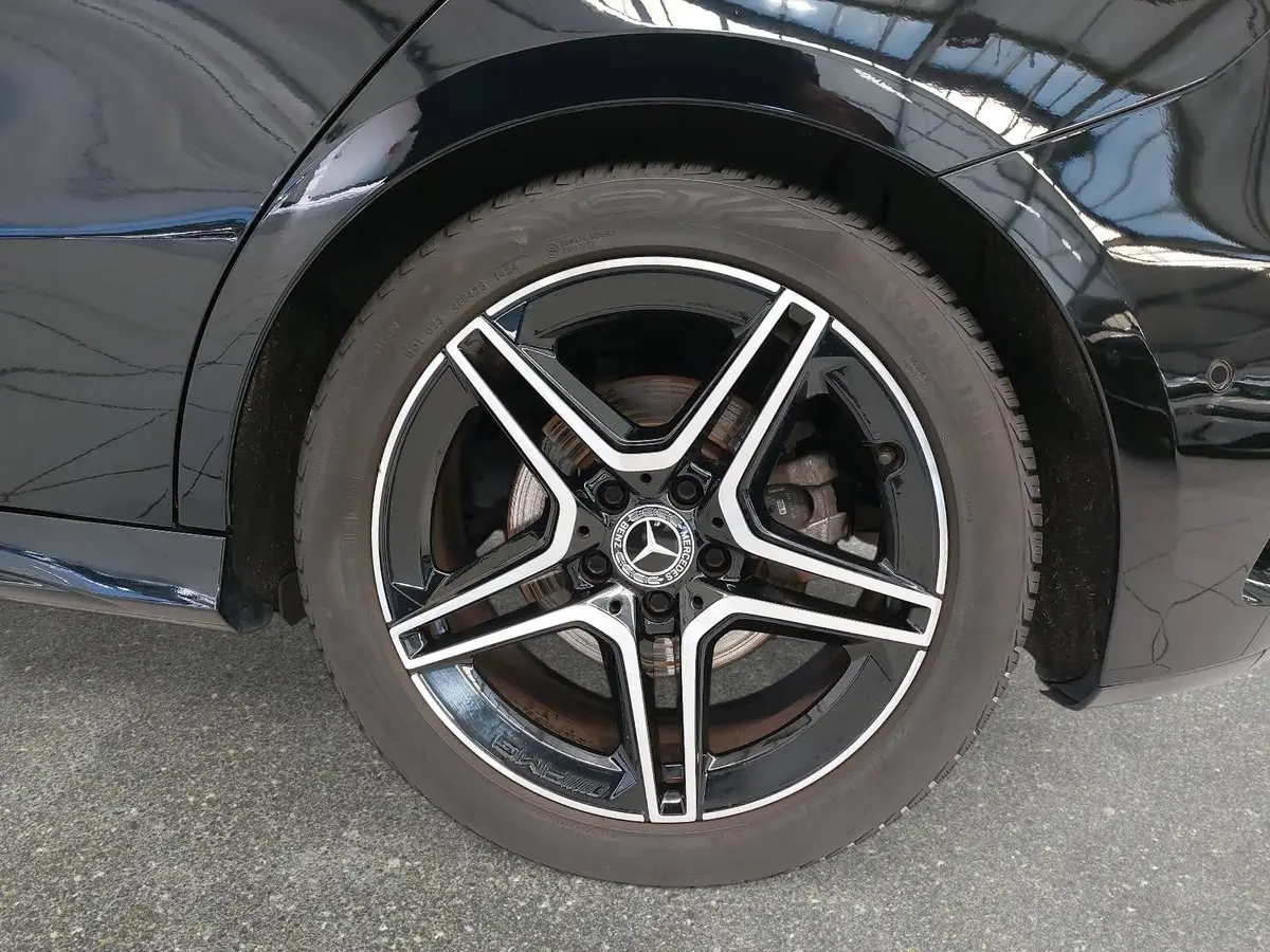 MERCEDES-BENZ A 220 AMG LINE (EURO 6D-TEMP)