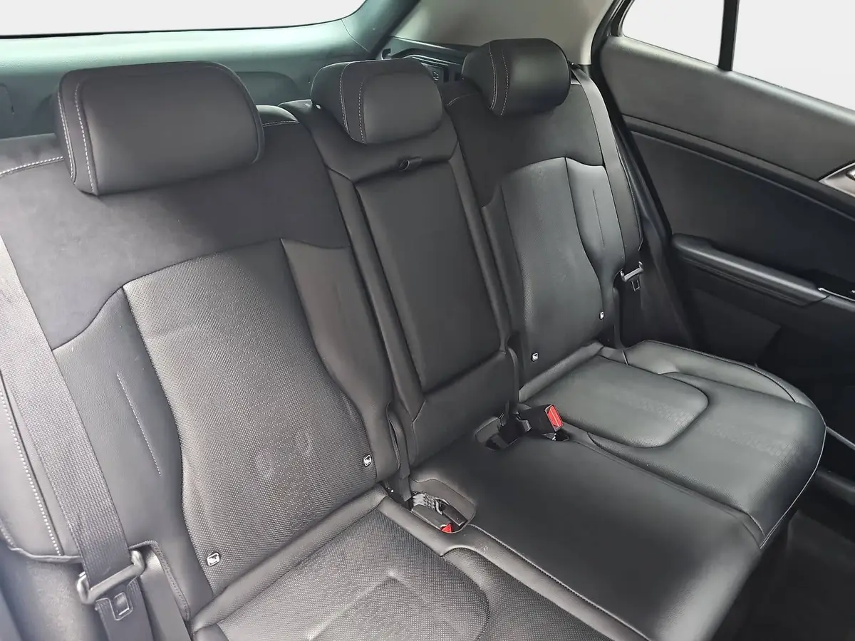 KIA SPORTAGE 1.6 T-GDI 160 48V 2WD ULTIMATE LEDER