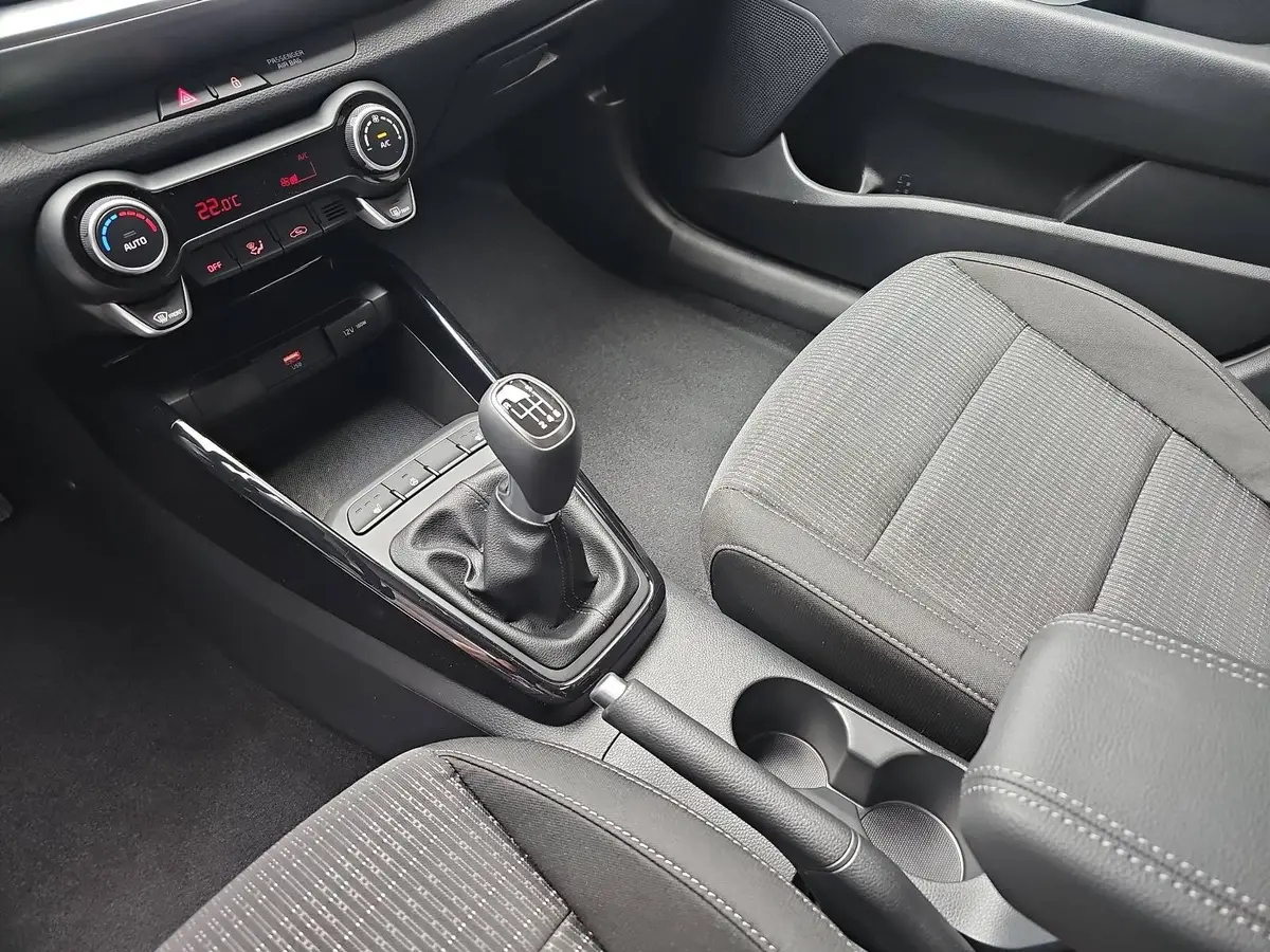 KIA STONIC 1.0 T-GDI 100 VISION SITZH. NAVI