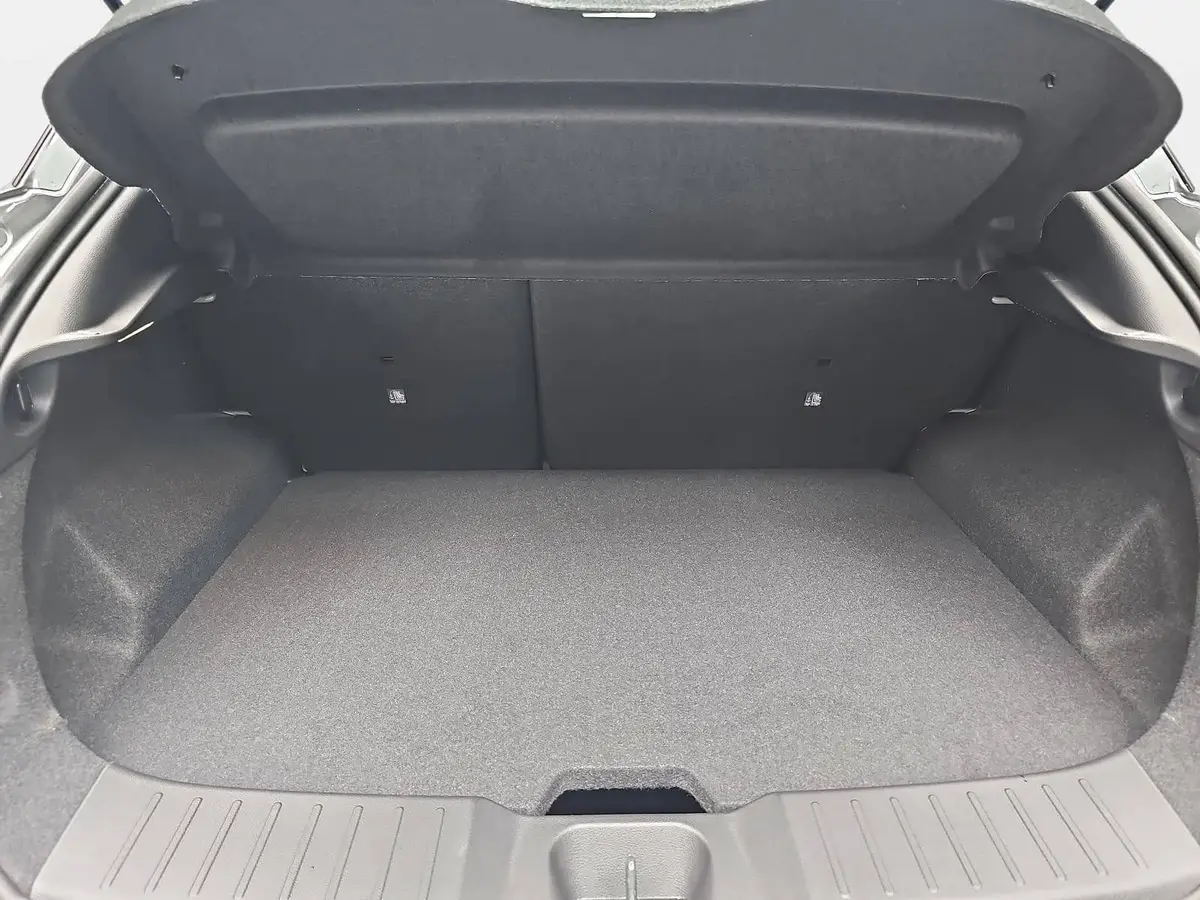 NISSAN JUKE 1.0 DIG-T 5T AUTO. N-CONNECTA NAVI WINTER