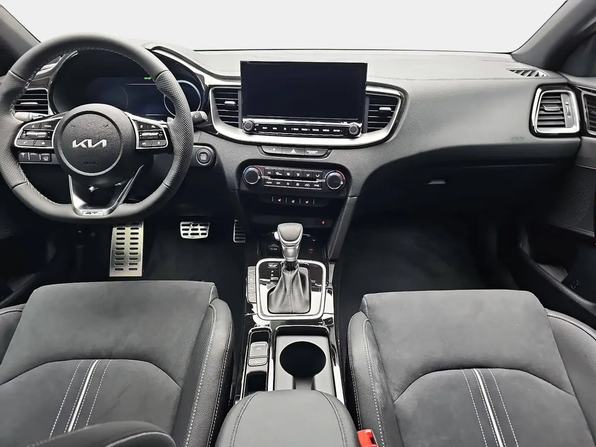 KIA XCEED 1.6 T-GDI 150 DCT GT-LINE MJ26 LEDER GLASDACH