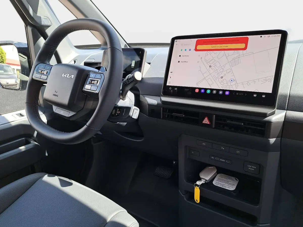 KIA PV5 PASSENGER 71.2 KWH ELITE MJ26 WÄRMEPUMPE ALLWETTERREIFEN