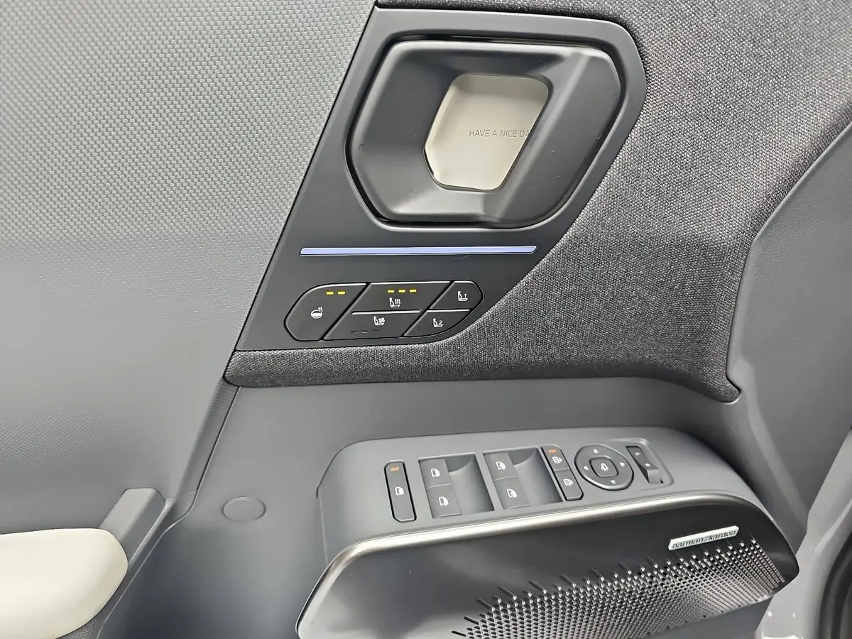 KIA EV2 61.0 KWH GT LINE MJ27 WINTER-CONNECT 22KW-AC TECHN DRIVEWISE-PARK KOM