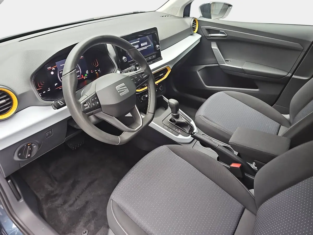 SEAT ARONA 1.0 TSI DSG STYLE LED KLIMAAUTO SMARTLINK PDC LM16