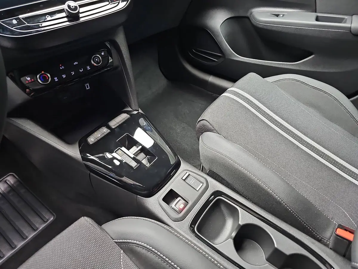 OPEL CORSA 1.2 TURBO AUTO. GS LED KLIMA SICHT WINTER DAB KAME