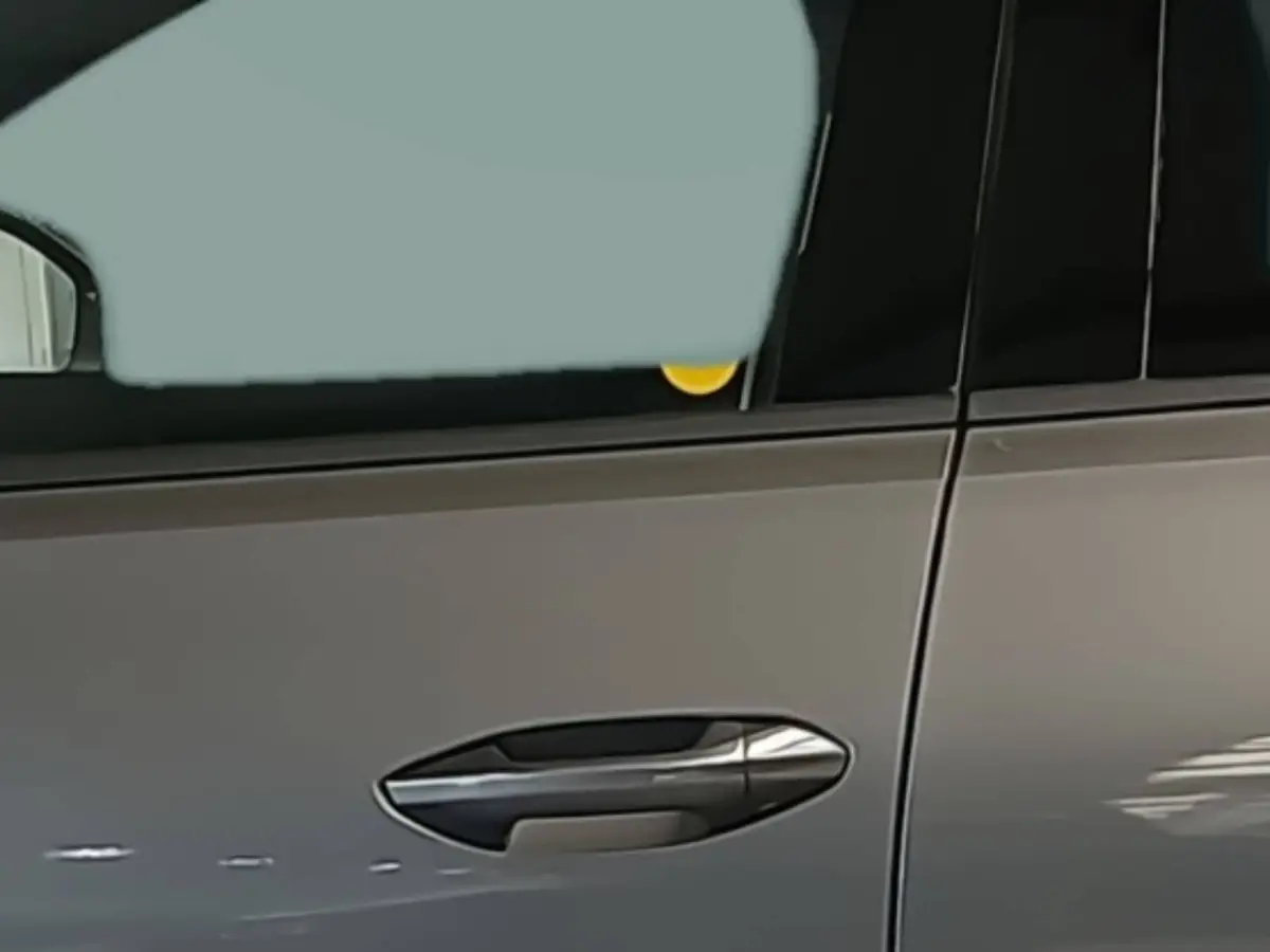 SKODA KODIAQ 1.5 TSI DSG SPORTLINE NAVI LED ACC PANO WINTER AHK