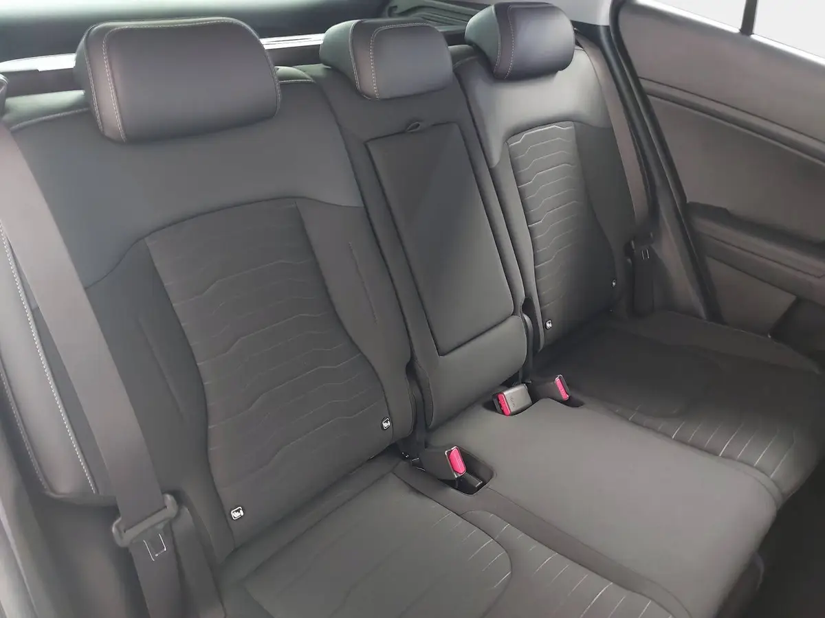 KIA SPORTAGE 1.6 CRDI 48V DCT 2WD SPIRIT MJ26 DRIVEWISE SOUND