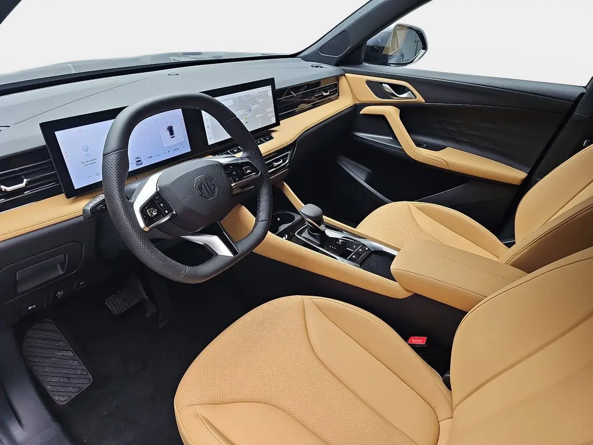 MG HS 1.5 PLUG-IN-HYBRID MY25.5 LUXURY LEDER 360-GRAD-KAMERA 19-ZOLL-LM