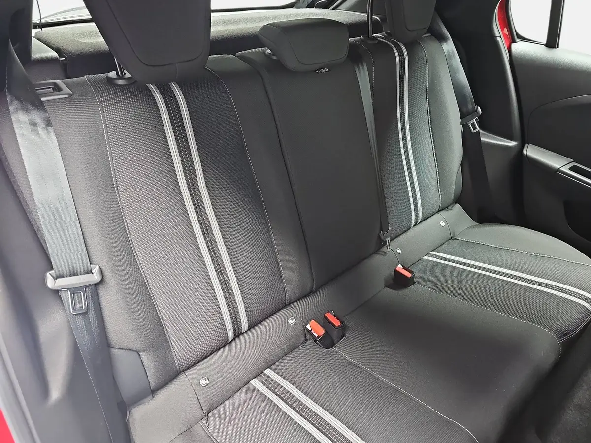 OPEL CORSA 1.2 TURBO AUTO. GS LED KLIMA SICHT WINTER DAB KAME