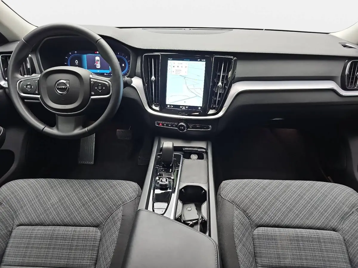 VOLVO S60 B4 AUTO. CORE NAVI LED GOOGLE KAMERA LM17