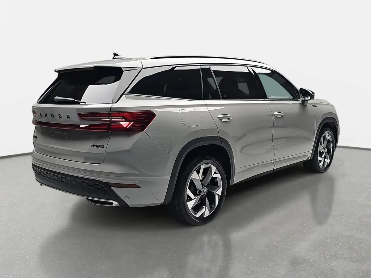 SKODA KODIAQ 1.5 TSI DSG SPORTLINE NAVI LED ACC WINTER KAMERA A