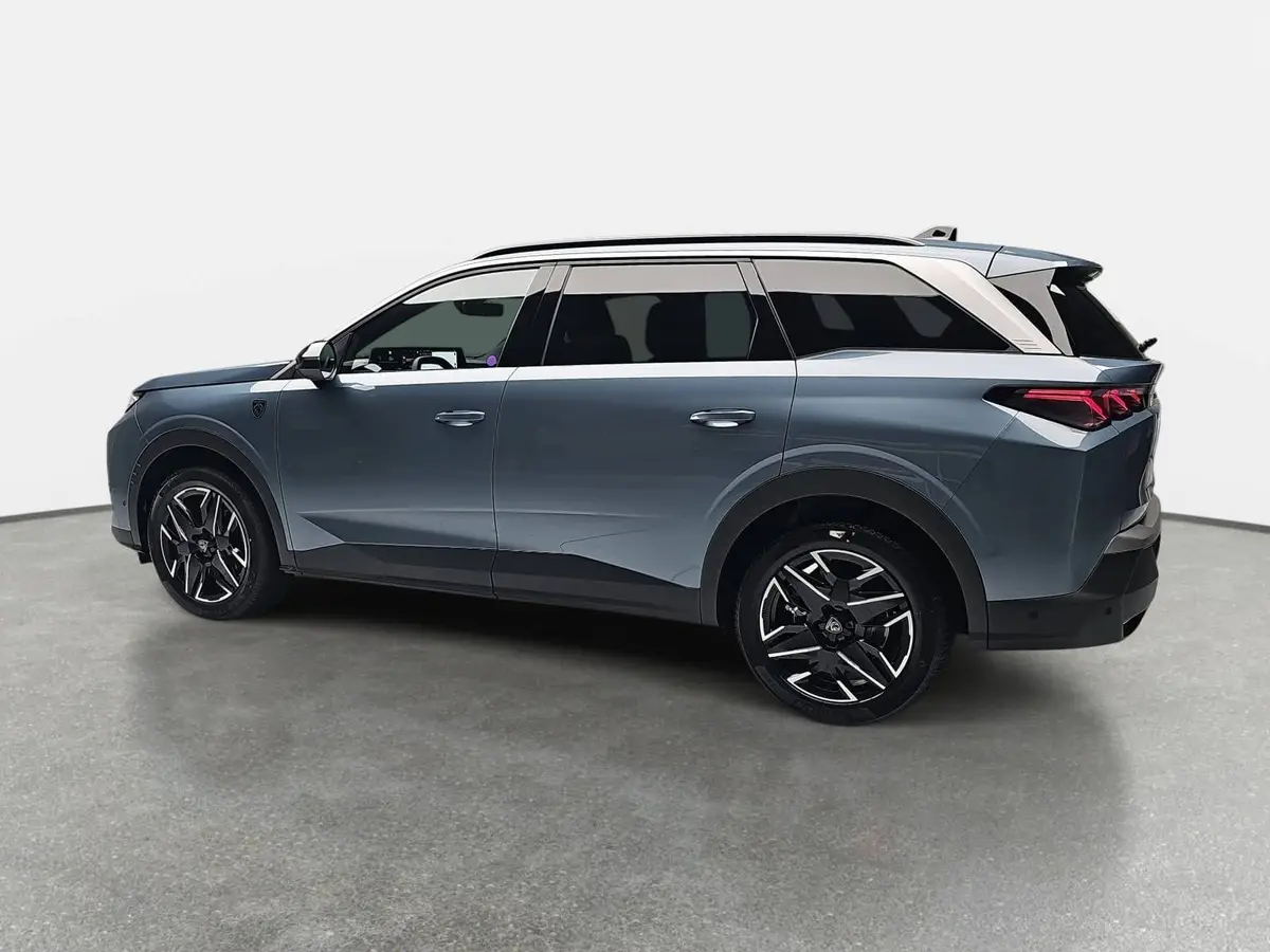 PEUGEOT 5008 1.2 HYBRID 145 E-DSC6 GT KLIMA LED 7-S DAB 360° AH