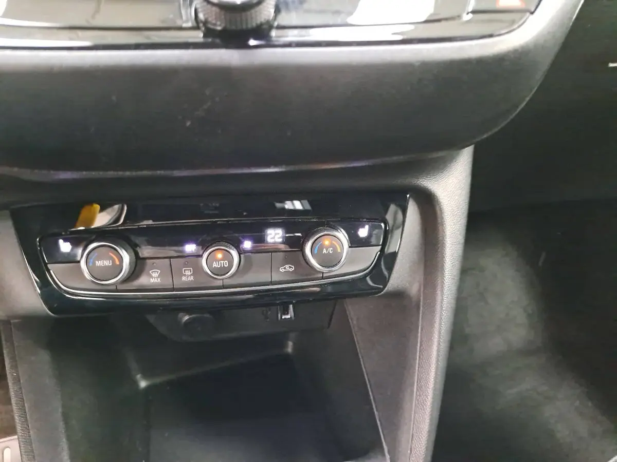 OPEL CORSA 1.2 TURBO 40 JAHRE LED TEMPO WINTER