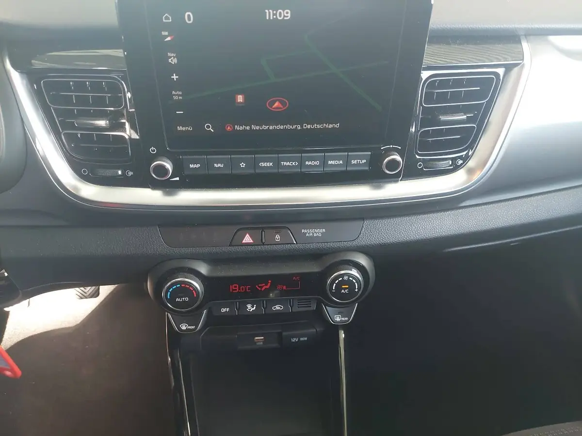 KIA STONIC 1.2 VISION SITZH. NAVI
