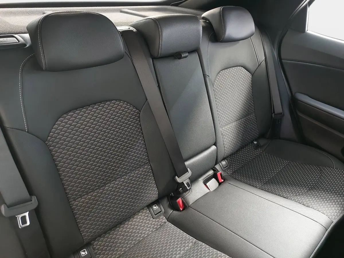 KIA XCEED 1.6 T-GDI 150 DCT SPIRIT MJ26 XCLUSIVE