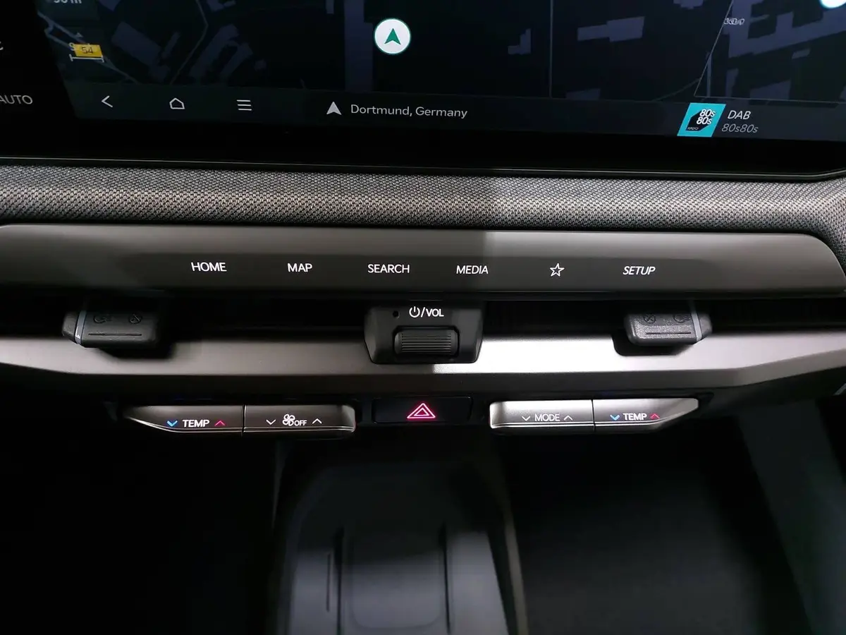 KIA EV3 81.4 KWH EARTH MJ26 WINTER BUSIN. UPGRADE DRIVEWISE-PARK DESIGN SOUND