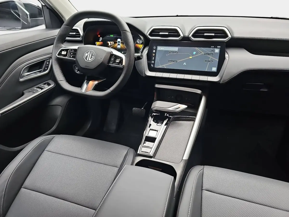 MG ZS 1.5 HYBRID+ MY25.5 LUXURY NAVI LM18 KEYLESS-ENTRY 360-GRAD-KAMERA