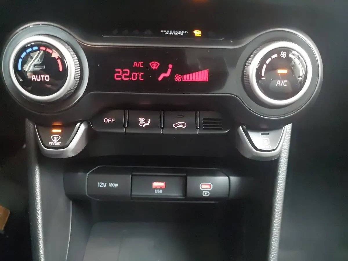 KIA PICANTO 1.0 GDI AUTO. (AMT) SPIRIT LED SITZH. NAVI KAMERA