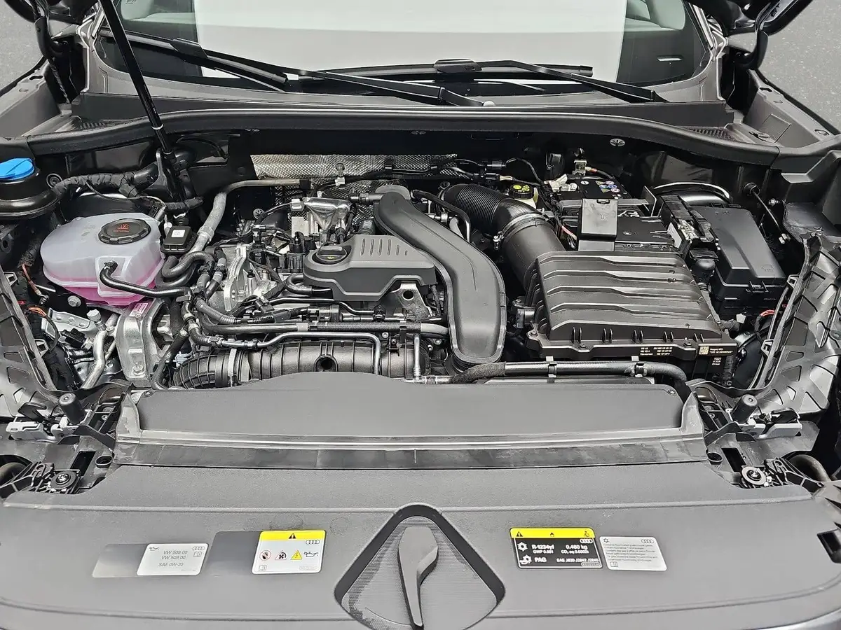 AUDI Q3 TFSI S-TRONIC S-LINE NAVI LED-PLUS ACC BLACK-STYLE