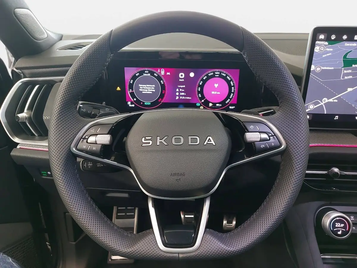 SKODA KODIAQ 1.5 TSI DSG SPORTLINE NAVI LED ACC PANO WINTER AHK