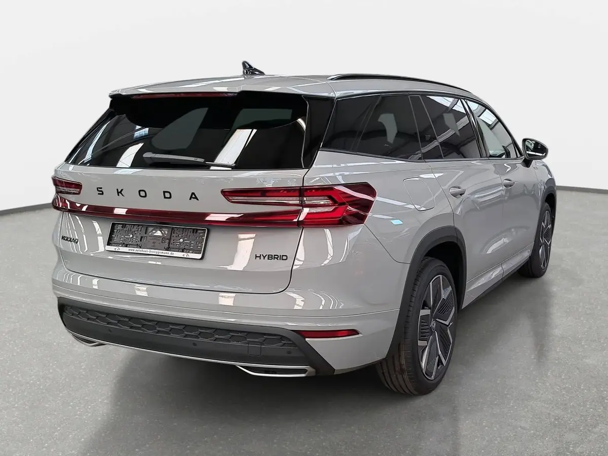 SKODA KODIAQ 1.5 TSI DSG SPORTLINE NAVI LED ACC PANO WINTER AHK