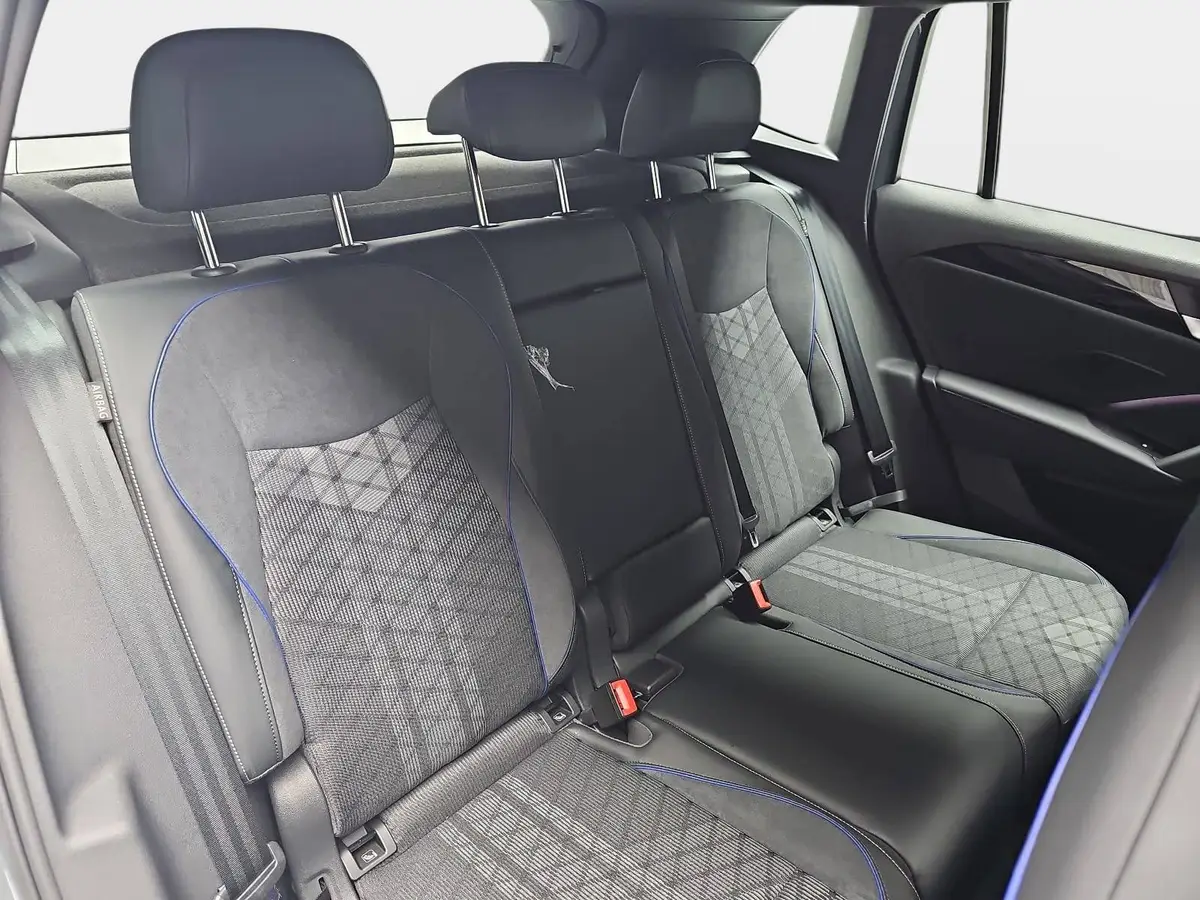 VW TIGUAN 1.5 ETSI DSG R-LINE NAVI MATRIX LM20