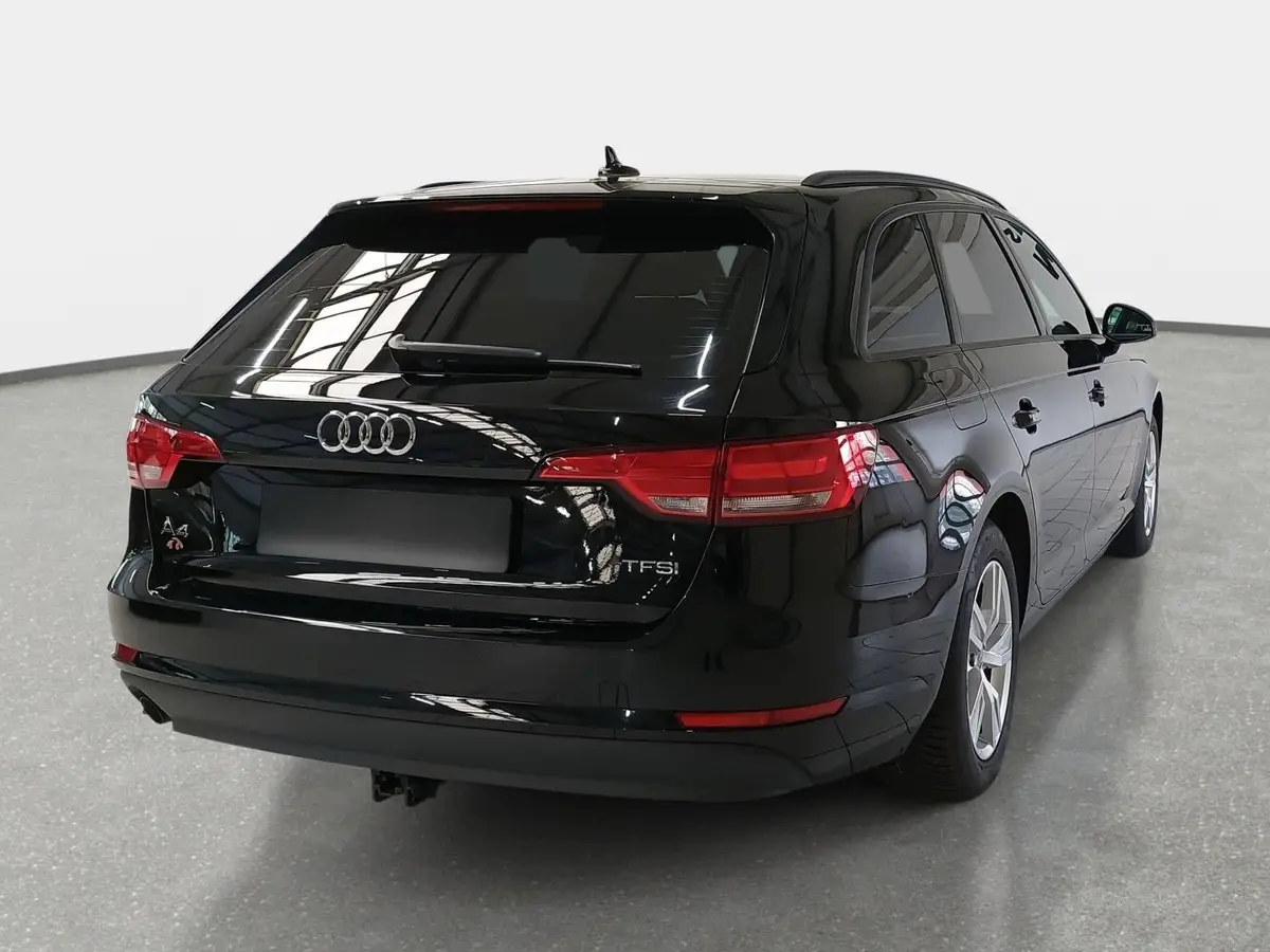 AUDI A4 1.4 TFSI AVANT BASIS WINTER AHK