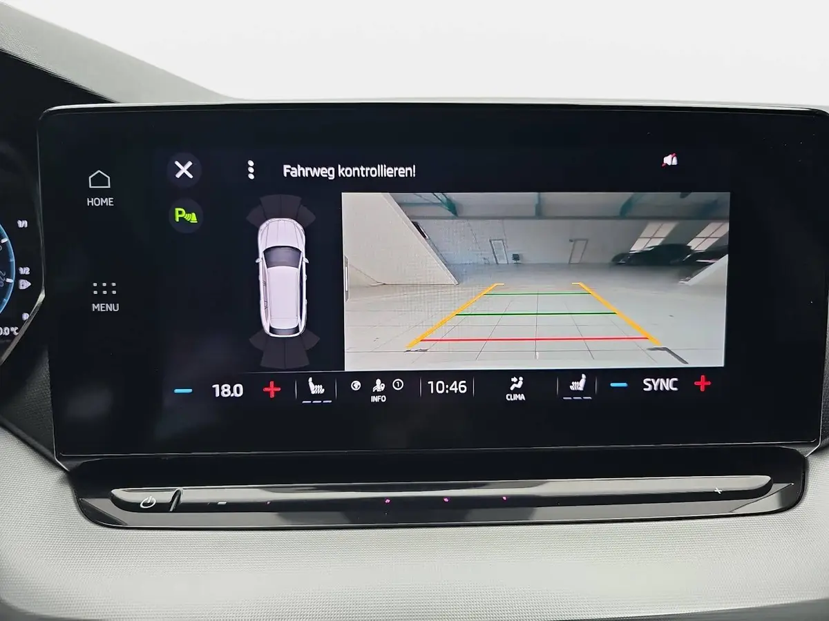SKODA OCTAVIA COMBI 1.0 TSI AMBITION NAVI LED PDC