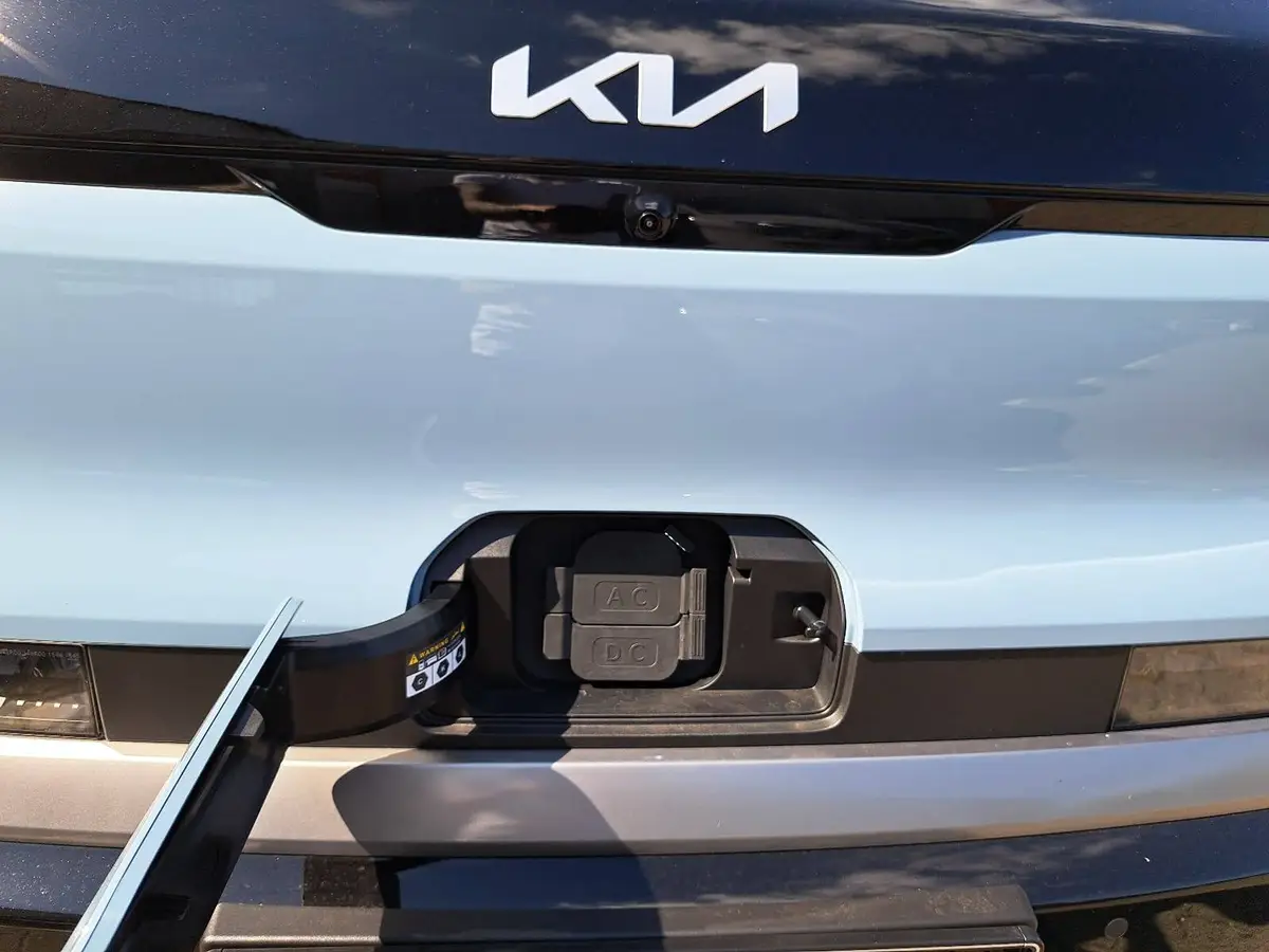 KIA PV5 PASSENGER 71.2 KWH ELITE MJ26 WÄRMEPUMPE ALLWETTERREIFEN