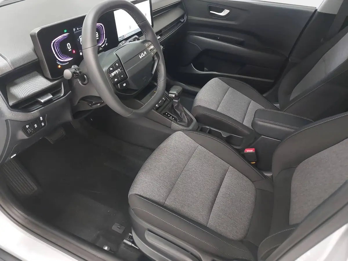 KIA STONIC 1.0 T-GDI 100 DCT VISION MJ26 SITZH. NAVI