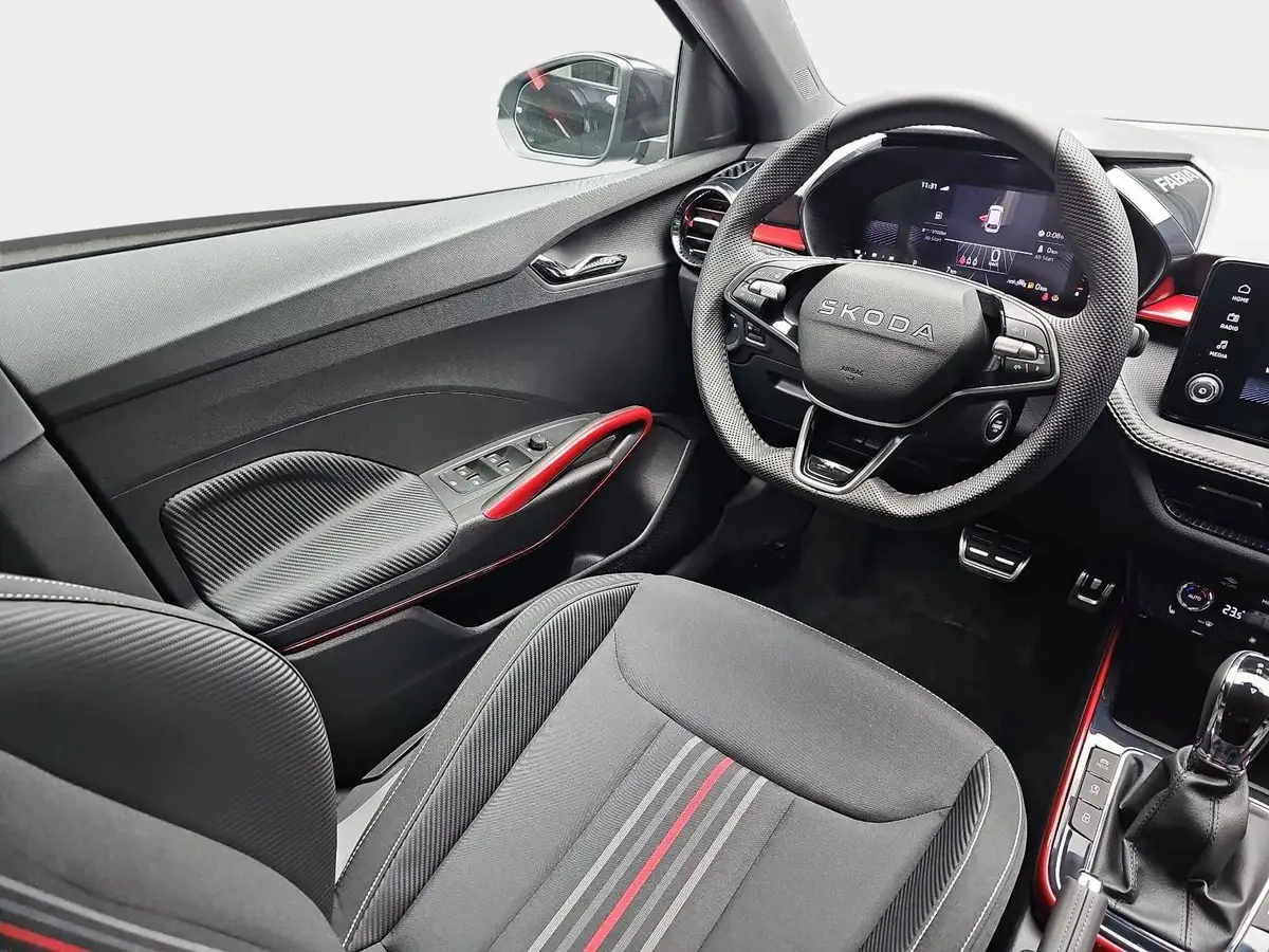 SKODA FABIA 1.0 TSI DSG MONTE CARLO LED KLIMAAUTO WINTER PDC K