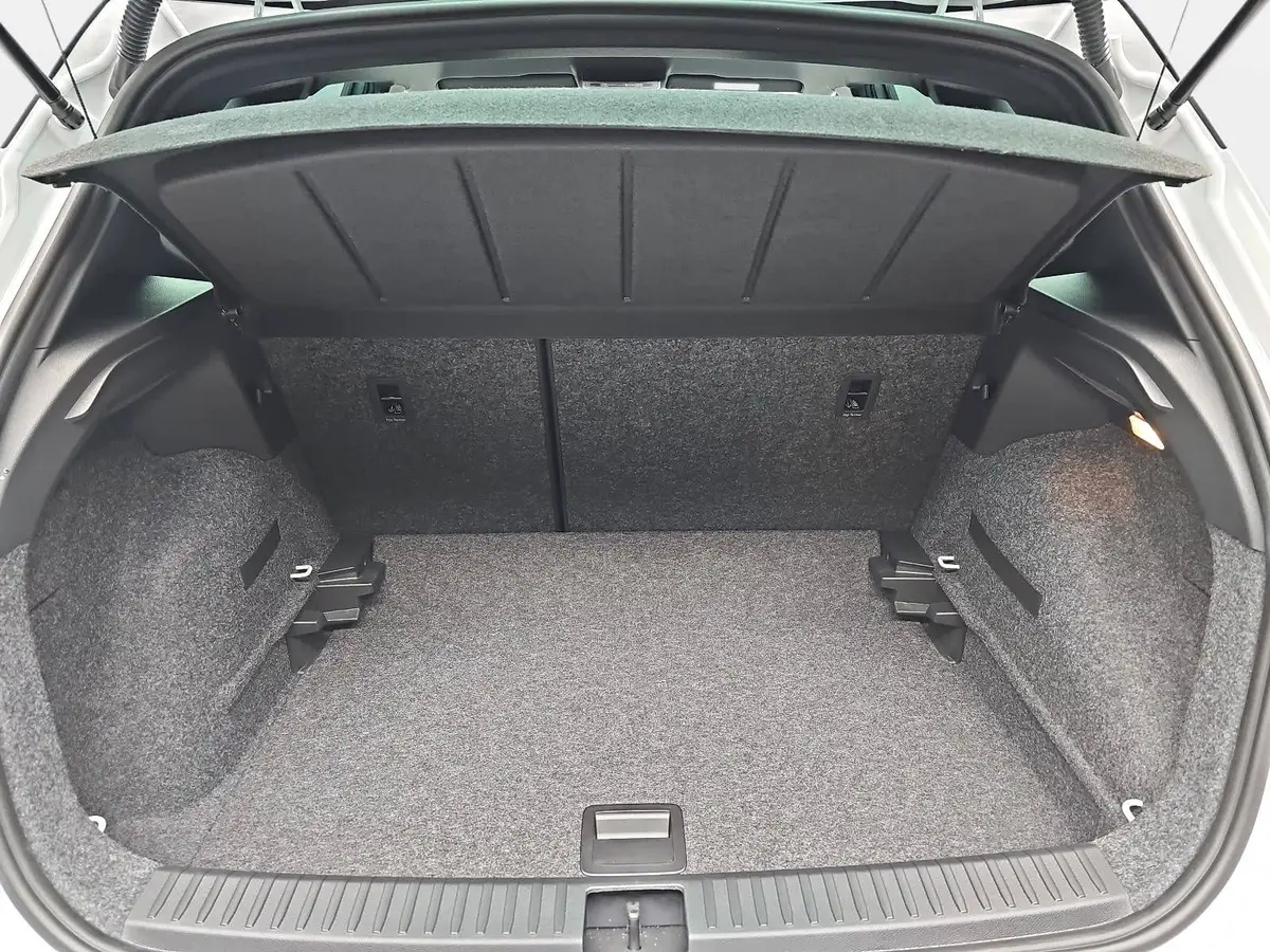 SEAT ARONA 1.0 TSI DSG FR LED ACC SICHT SPUR WINTER KAMERA LM