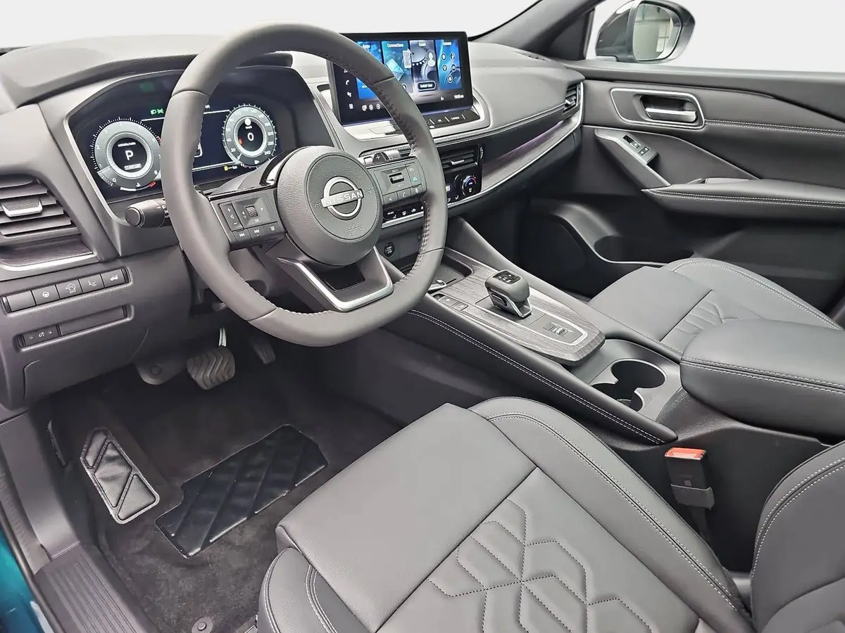 NISSAN QASHQAI 1.3 DIG-T X-TRONIC TEKNA NAVI LED