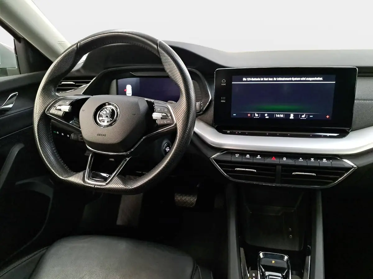 SKODA OCTAVIA COMBI HYBRID 1.4 TSI IV STYLE NAVI ACC HUD PDC KAMERA